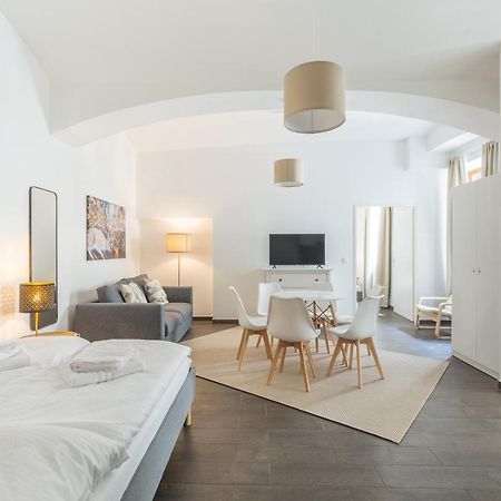 Апартаменти Free Parking I 458 Mbitwifi I Kingsize Bed Відень Екстер'єр фото